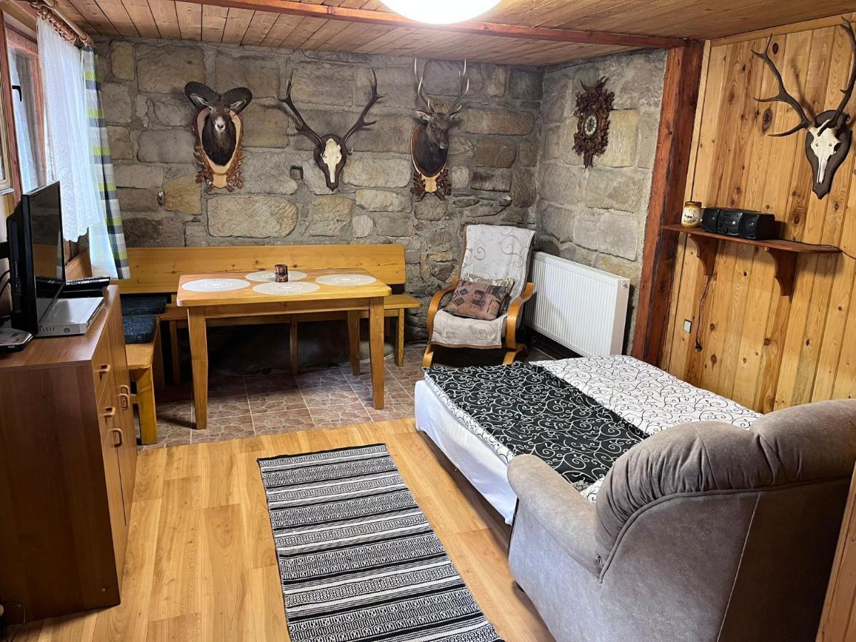 U Myslivce Apartamento Chřibská Exterior foto
